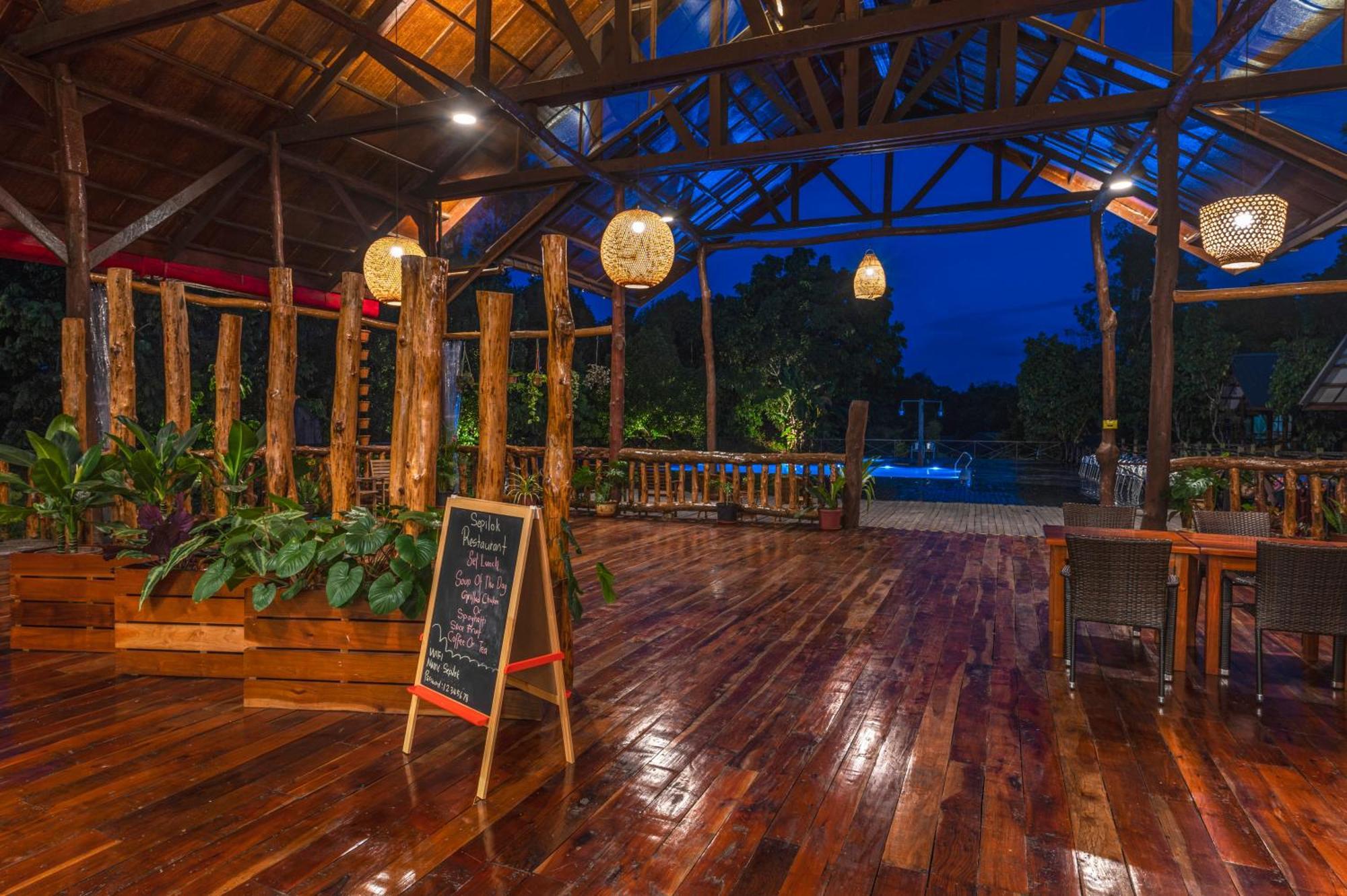 Borneo Sepilok Rainforest Resort Esterno foto