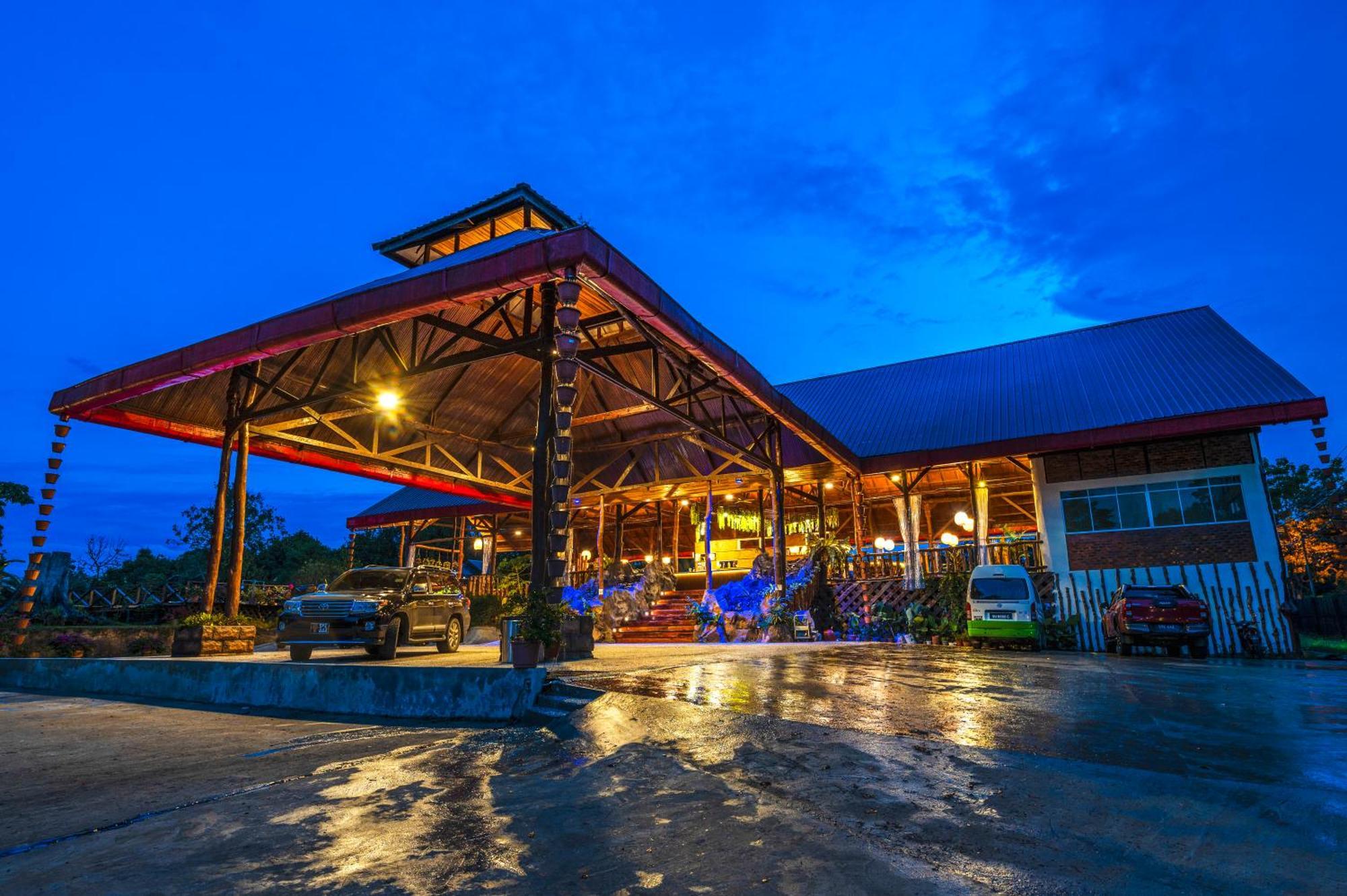 Borneo Sepilok Rainforest Resort Esterno foto